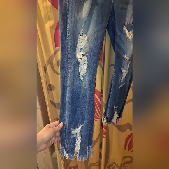 Women's Jeans - Picture 3 of 7